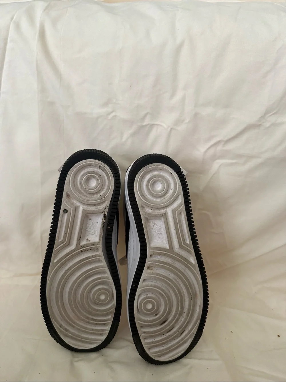 Nike Kids Sneakers - White and Black Nike Air Force Style